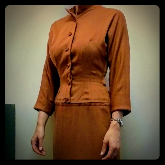 Dress - Picture 1 of 4